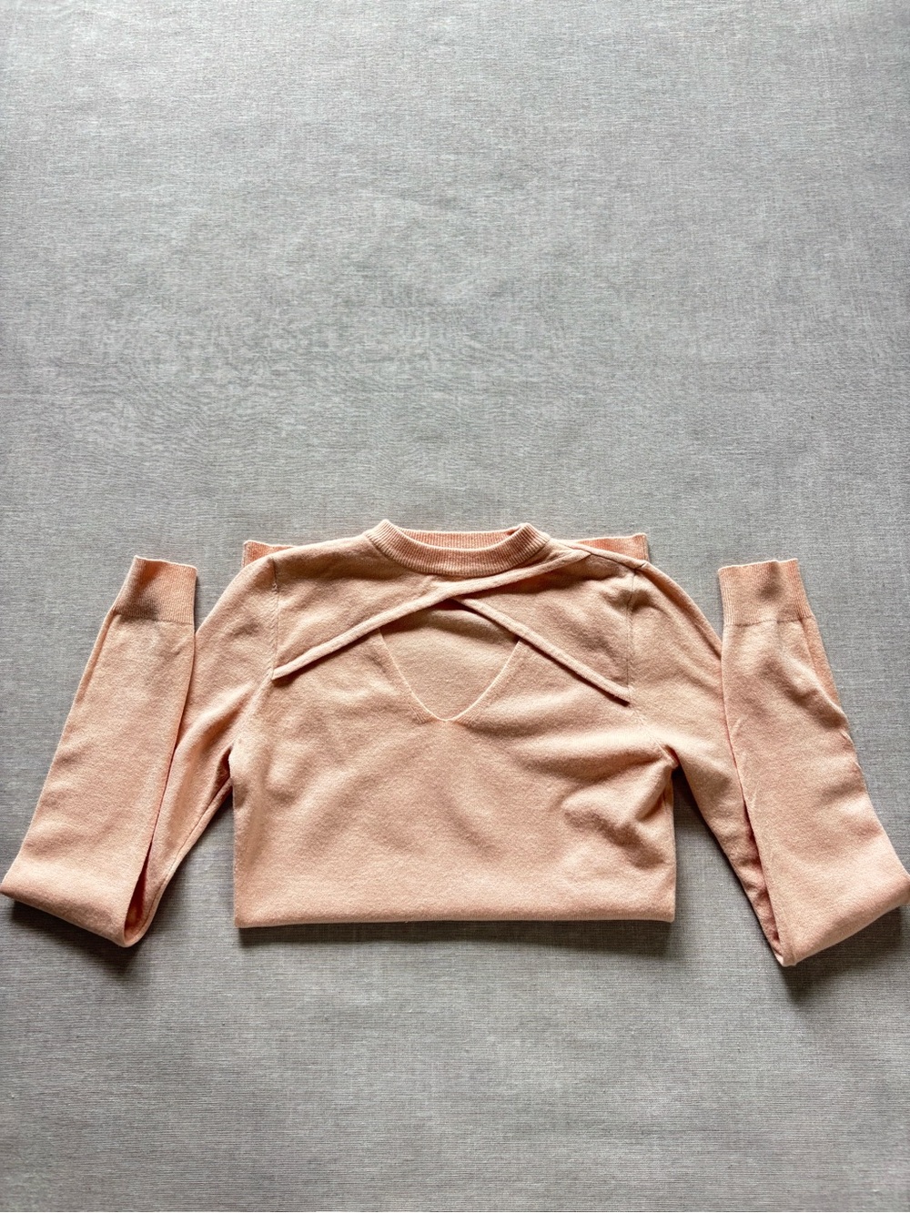 Venus pale pink romantic retro cut out sweater top size S